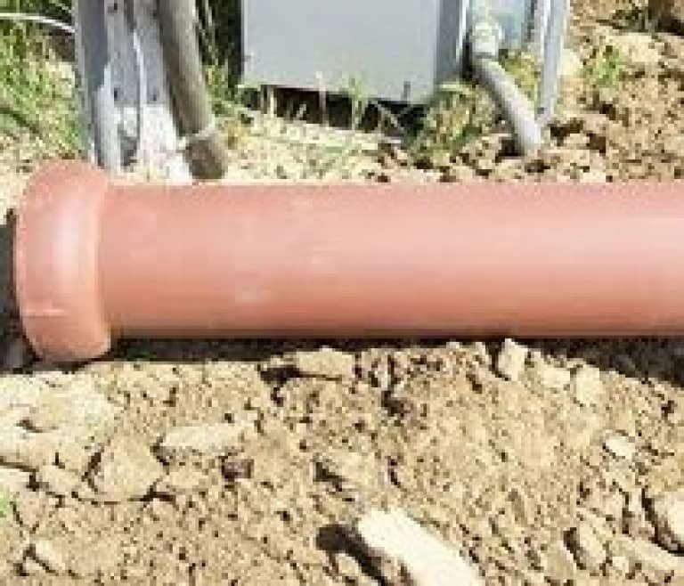 clay sewer pipe